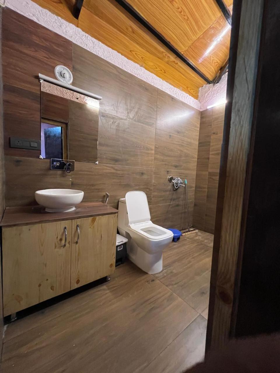 Hotel The Himalayan Heights Satya'S Kasardevi Almora Exterior foto